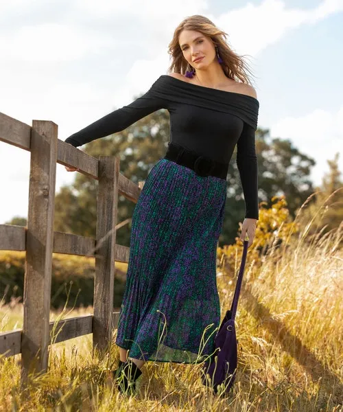 Apparel Skirts Joebrowns Alluring Animal Skirt Multi