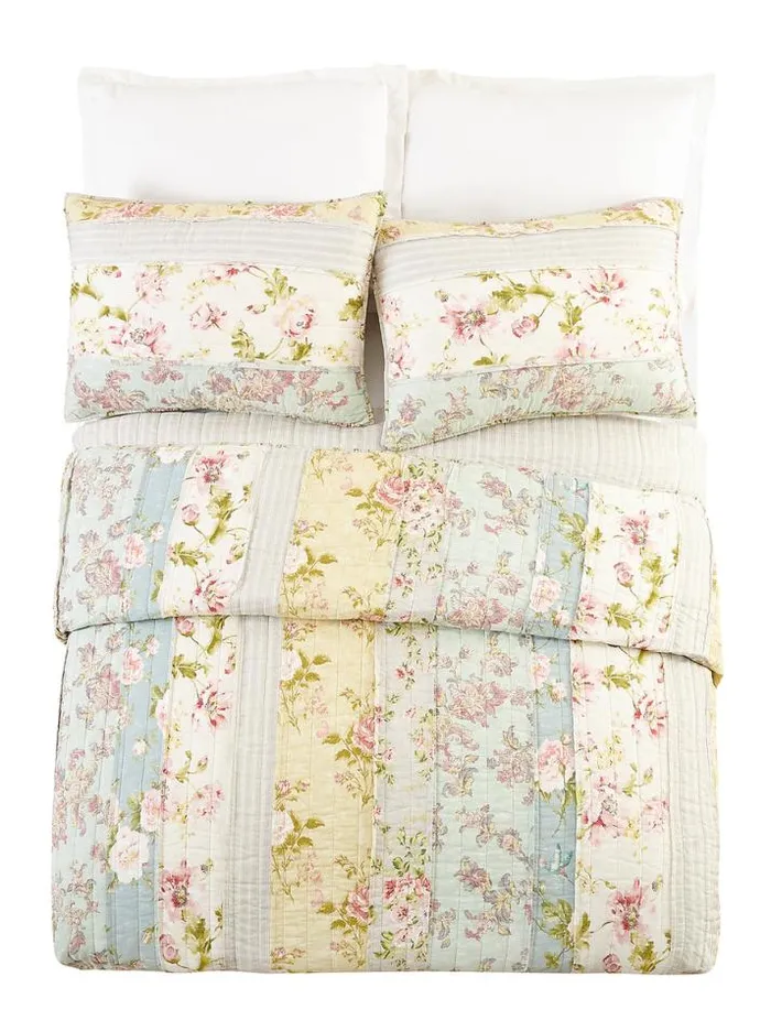 Comforters and Quilts Accessories Jessica Simpson Mels Quilt