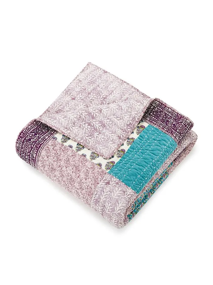 Comforters and Quilts Accessories Jessica Simpson Numbra Reversible Quilt