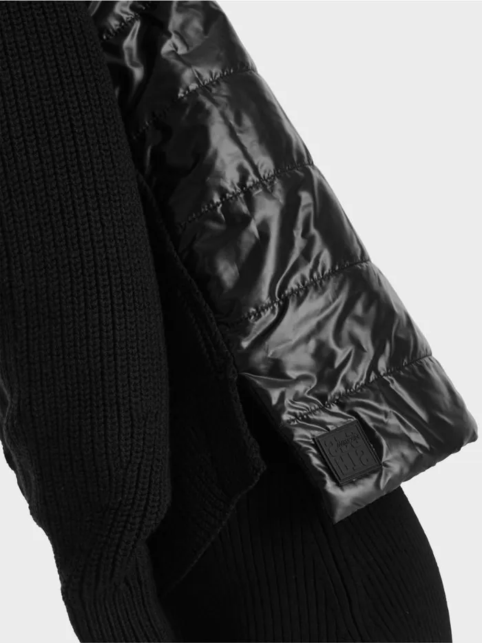 Damen Marc Cain Pullover and Sweatshirts Pullover Knitted In Germany Black
