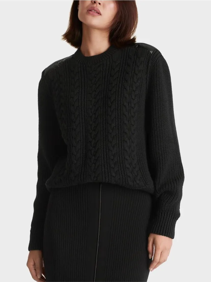 Damen Marc Cain Pullover and Sweatshirts Pullover Knitted In Germany Black
