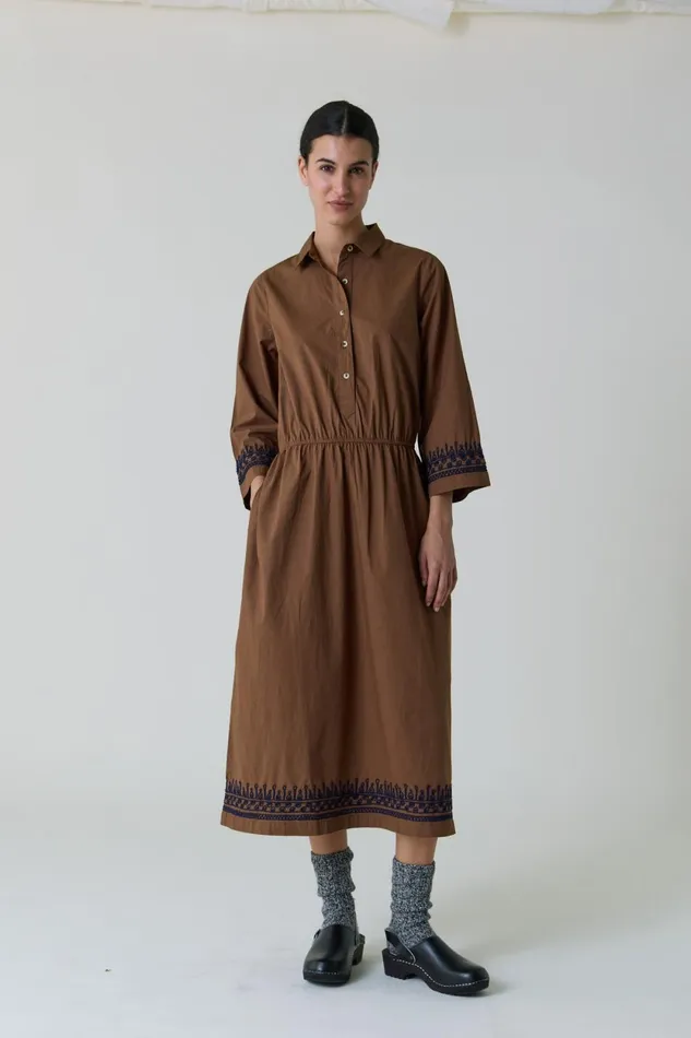 Dresses Women Leon and Harper Rigolo Plain Dress Caramel