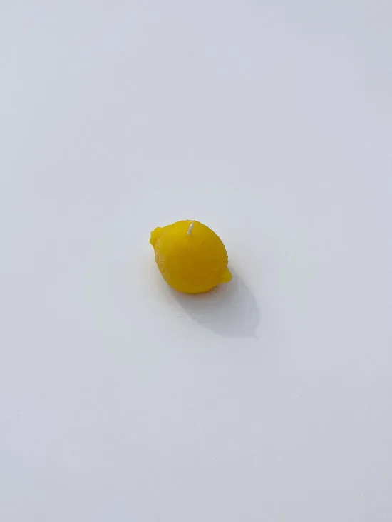 Home Lisa Says Gah Women Lemon Candle Lemon
