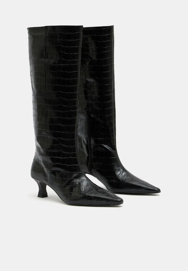 Hush Boots Women Katlynn Leather Kitten Heel Knee Boots Black Hush Boots Women Katlynn Leather Kitten Heel Knee Boots Black