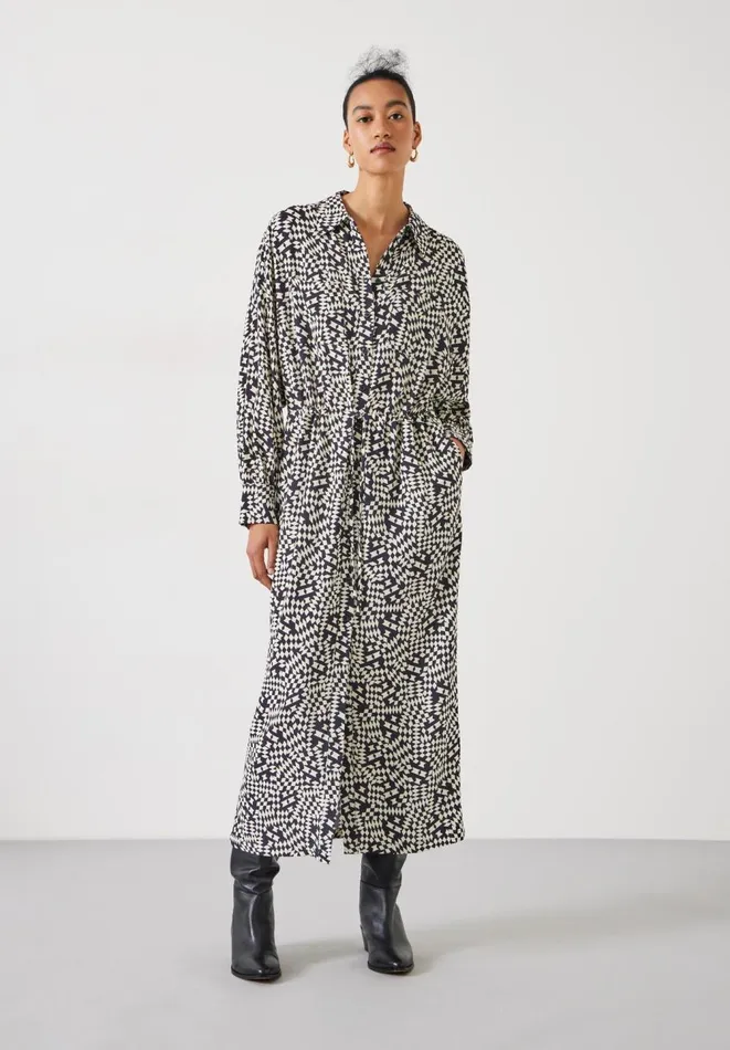 Hush Dresses Women Sabrina Relaxed Maxi Shirt Dress Mini Geo Black