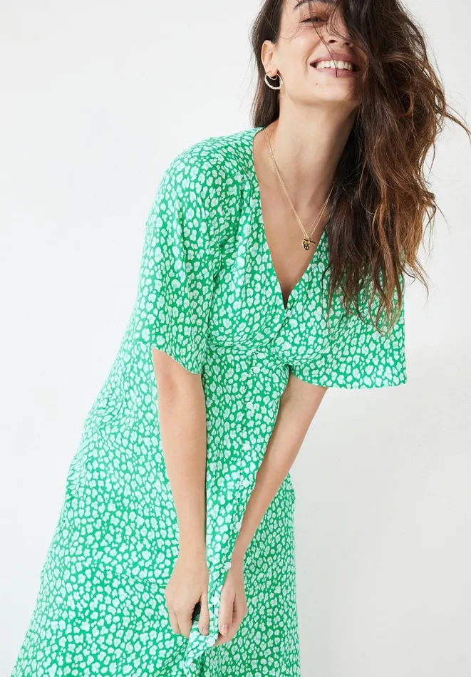 Hush Dresses Women Valeria Tea Dress Graphic Leopard Green Hush Dresses Women Valeria Tea Dress Graphic Leopard Green