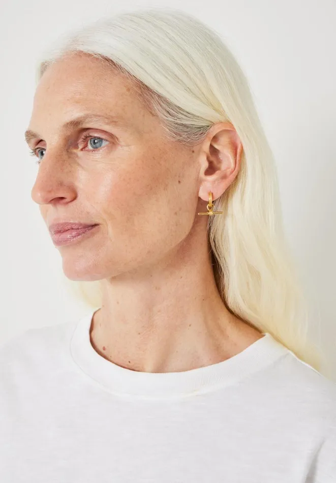 Hush Jewellery Women Harlow T Bar Earrings Gold