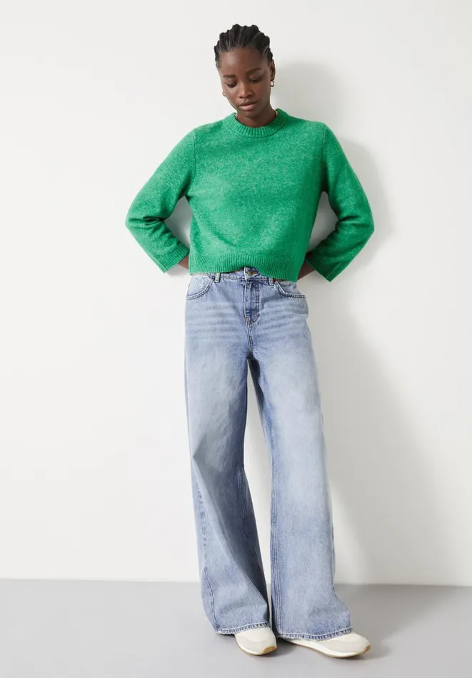 Hush Jumpers and Cardigans Women Anabelle Fluffy Knitted Jumper Apple Green Hush Jumpers and Cardigans Women Anabelle Fluffy Knitted Jumper Apple Green