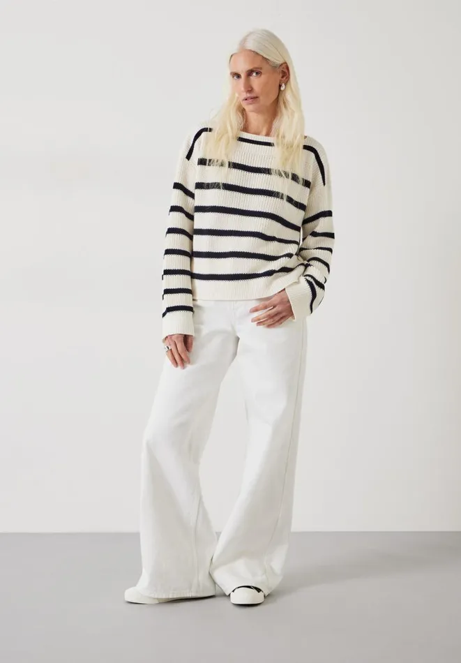 Hush Jumpers and Cardigans Women Aubrey Ribbed Boat Neck Cotton Jumper Ecru Navy Stripe Hush Jumpers and Cardigans Women Aubrey Ribbed Boat Neck Cotton Jumper Ecru Navy Stripe