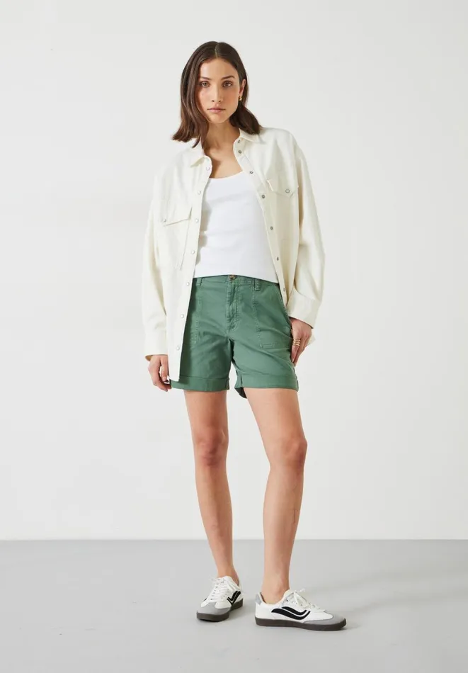 Hush Shorts Women Long Chino Shorts Washed Green