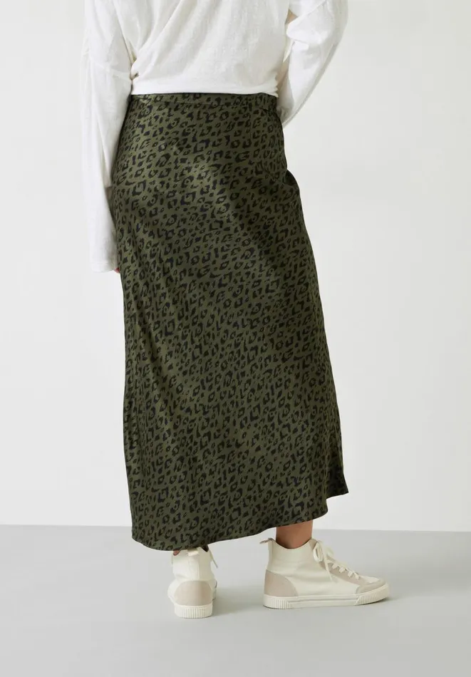Hush Skirts Women Simone Slinky Midi Skirt Animal Ikat Khaki Hush Skirts Women Simone Slinky Midi Skirt Animal Ikat Khaki