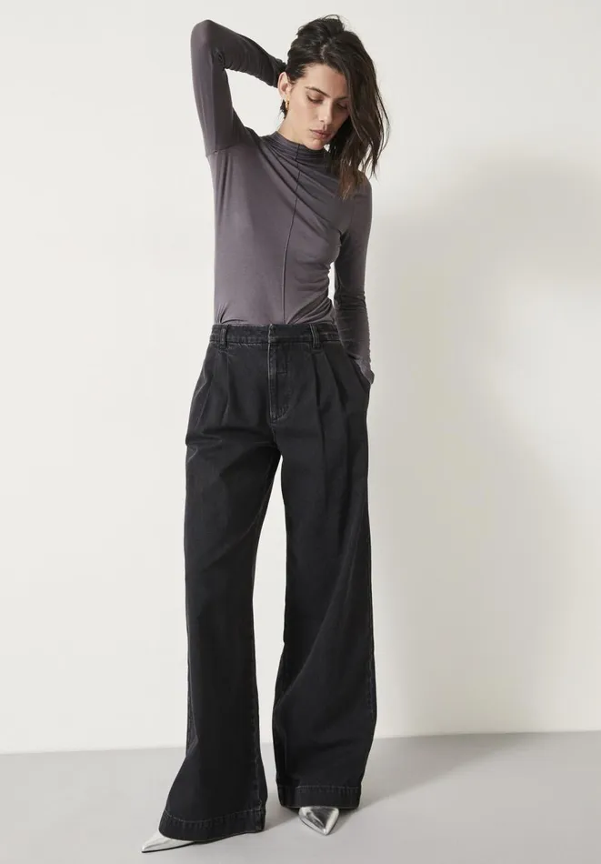 Hush Tops and Tshirts Women Ava Mock Neck Dart Detail Top Grey Hush Tops and Tshirts Women Ava Mock Neck Dart Detail Top Grey