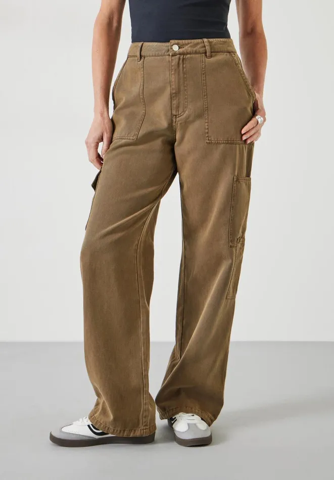 Hush Trousers Women Beatrice Cargo Trousers Olive
