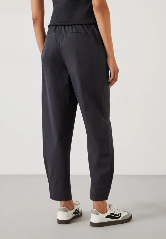 Hush Trousers Women Cotton Poplin Easy Trousers Black Hush Trousers Women Cotton Poplin Easy Trousers Black