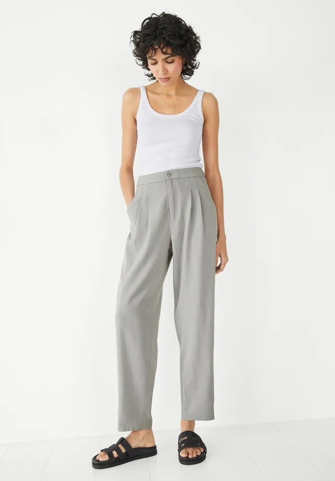 Hush Trousers Women Daphne Tapered Trousers Light Grey