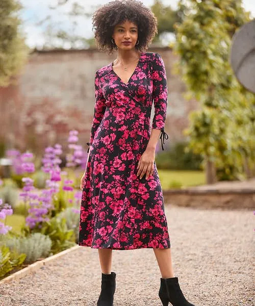 Joebrowns Pop of Colour Jersey Dress Black Apparel Petite Collection