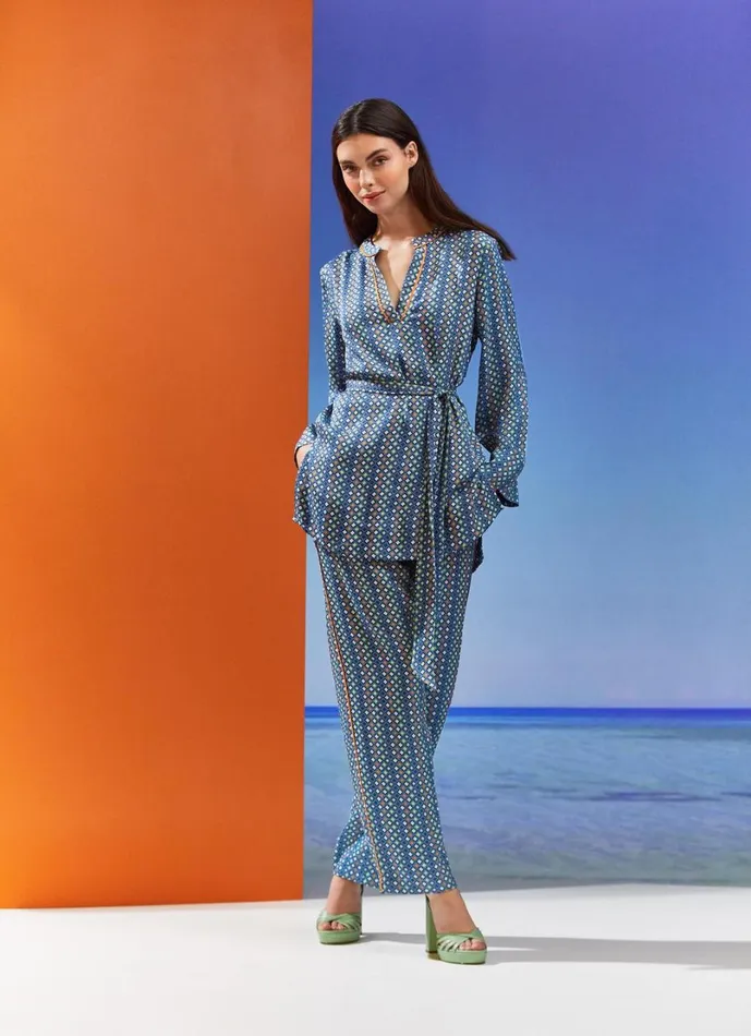 LKBennett Trousers Women Lucia Blue Geometric Print Trousers With LENZING ECOVERO Viscose LKBennett Trousers Women Lucia Blue Geometric Print Trousers With LENZING ECOVERO Viscose