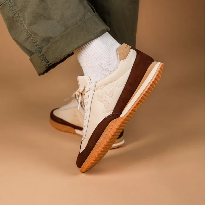 Le Coq Sportif Shoes VELOCE I MOCHA Turtledove Partridge Men Trainers And Sneakers