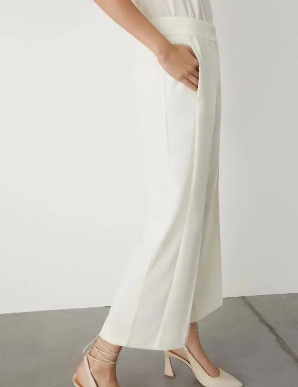Marella Trousers Women Cropped Trousers Wool White