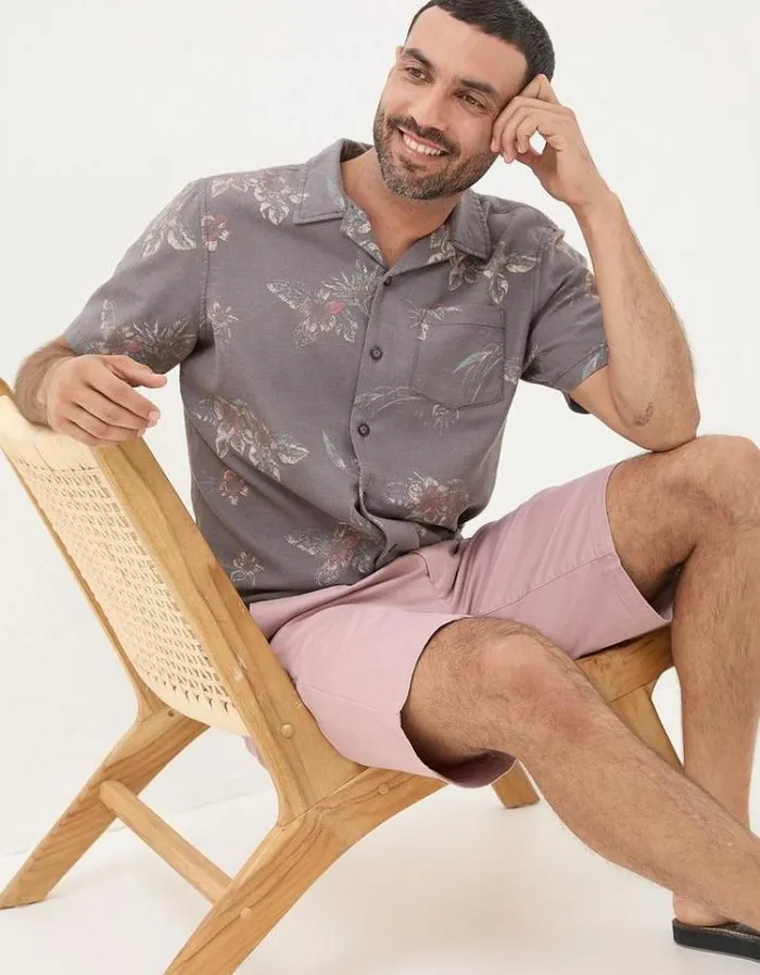Men FatFace Shorts Mawes Chino Shorts Light Pink