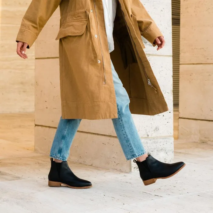 Nisolo Boots Women Eva Everyday Chelsea Boot Black Nisolo Boots Women Eva Everyday Chelsea Boot Black