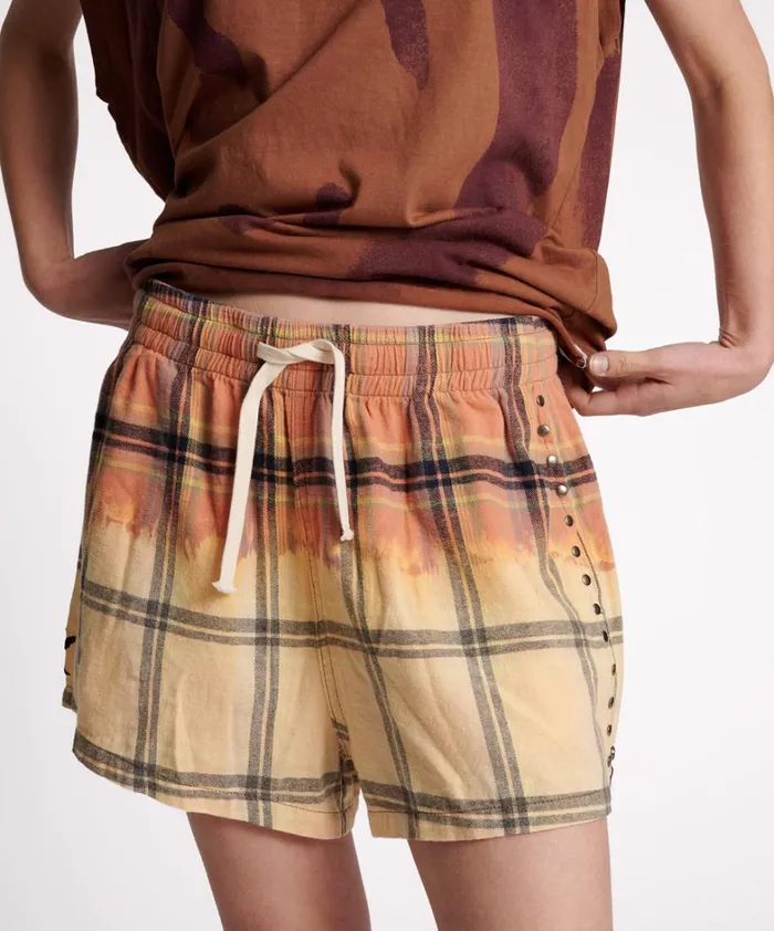 One Teaspoon Bottoms FLANNEL STUDDED BOXER SHORTS 8211 Women One Teaspoon Bottoms FLANNEL STUDDED BOXER SHORTS 8211 Women