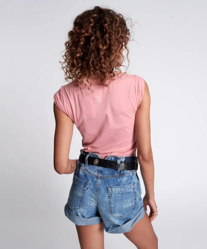 One Teaspoon Tees and Tanks ORGANIC LOGO FITTED TEE 8211 Women