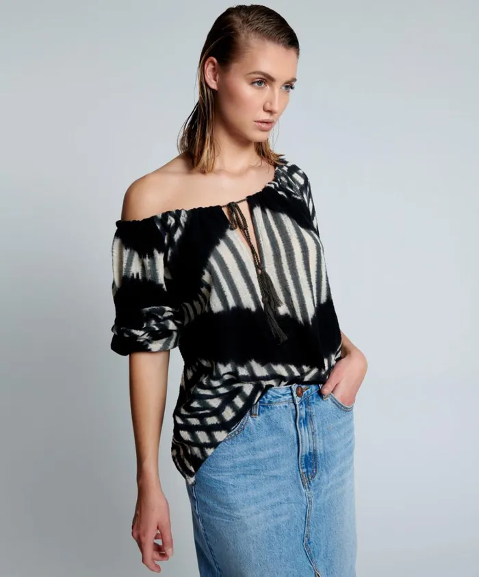 One Teaspoon Tops SANTORINI HAND PRINTED MINOAN TOP 8211 Women One Teaspoon Tops SANTORINI HAND PRINTED MINOAN TOP 8211 Women