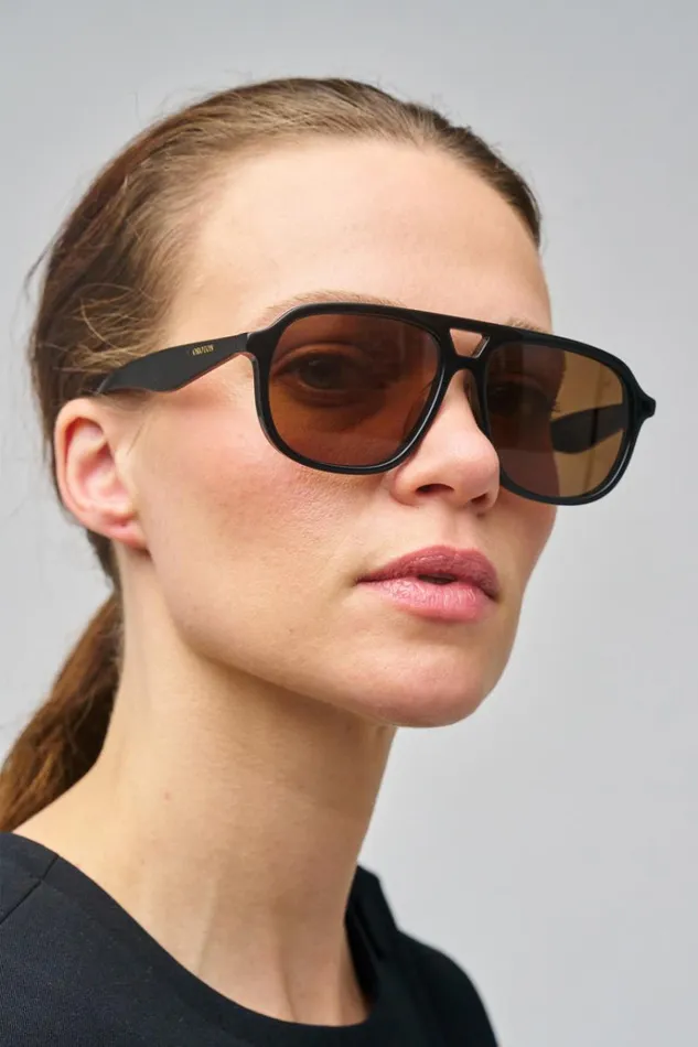 Oroton Sunglasses Accessories Rupea Sunglasses Black