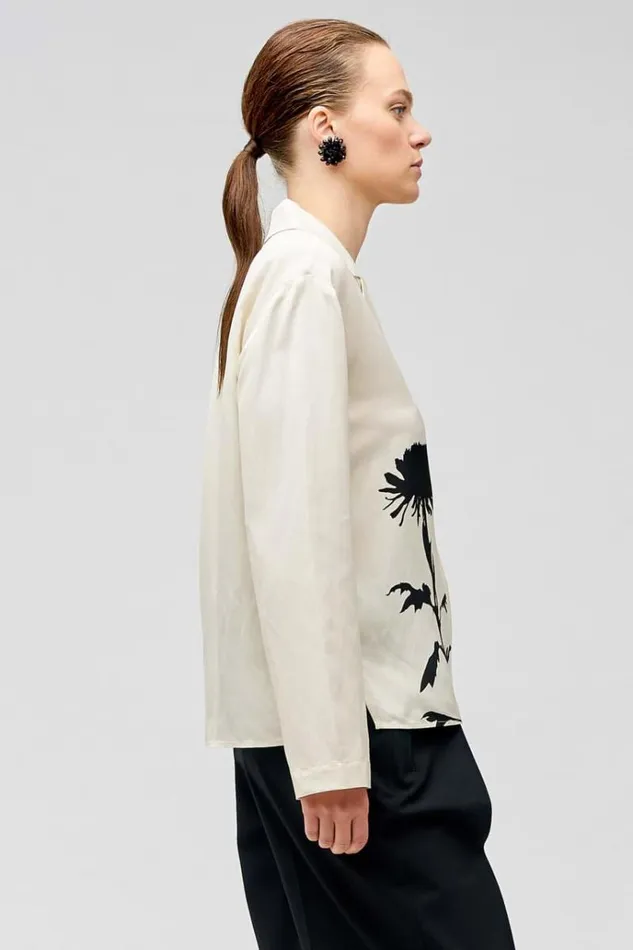 Oroton Tops Women Graphic Floral Print Long Sleeve Camp Shirt Antique Cream