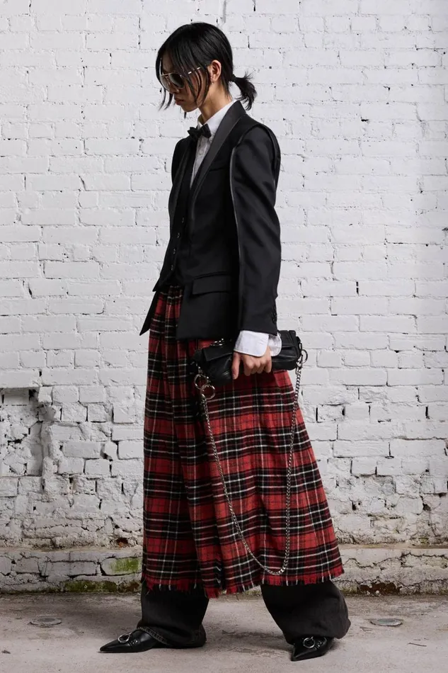 R13 Dresses and Skirts Women KILT SKIRT 8211 RED AND BLACK