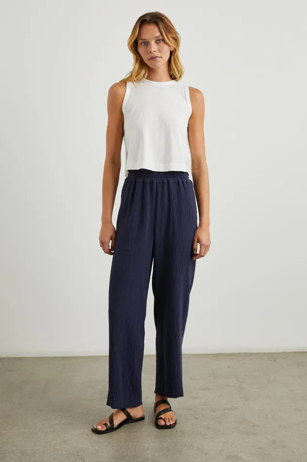Rails Pants and Shorts Women LEON CROP PANT Navy