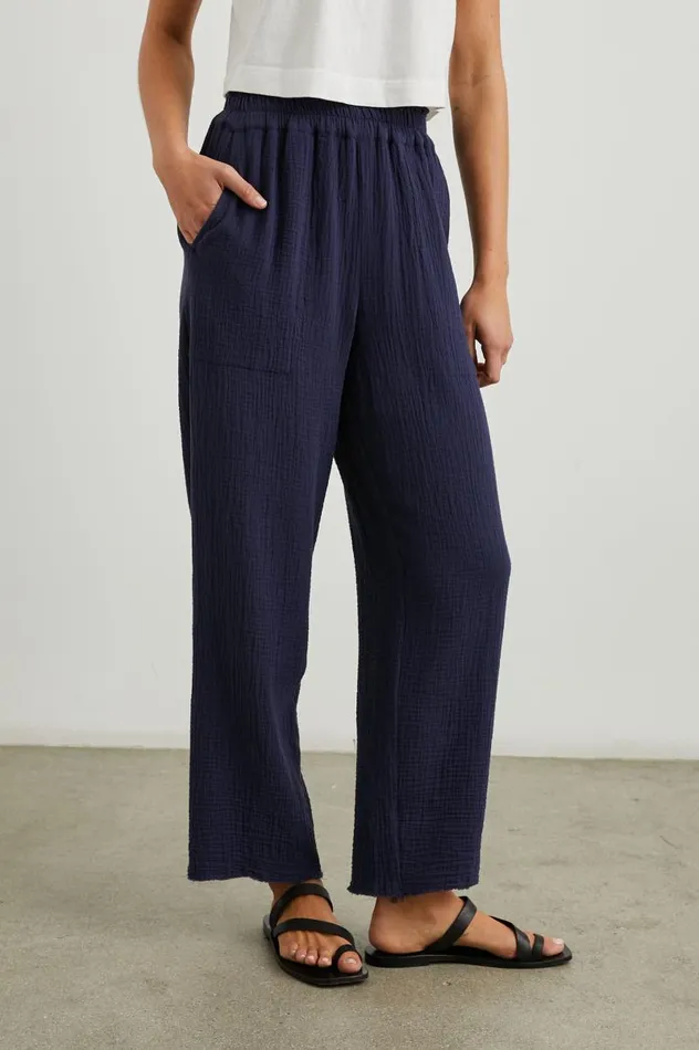 Rails Pants and Shorts Women LEON CROP PANT Navy