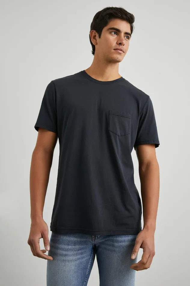Rails TShirts and Thermals Men JOHNNY TSHIRT Carbon
