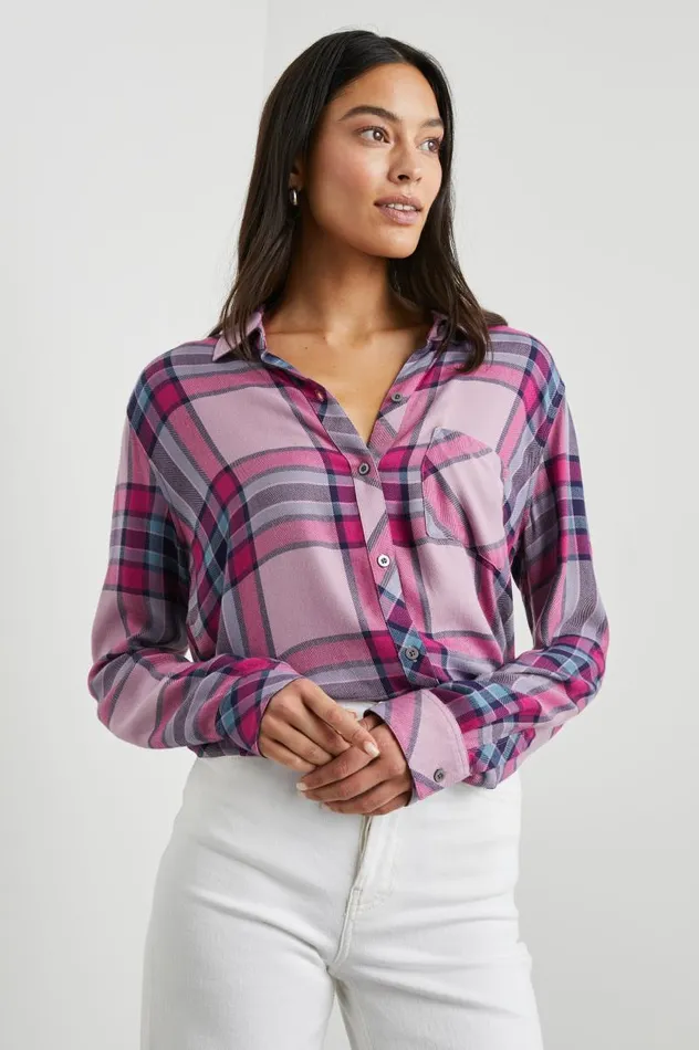 Rails Tops Women BREAST CANCER AWARENESS HUNTER SHIRT Navy Sea Magenta