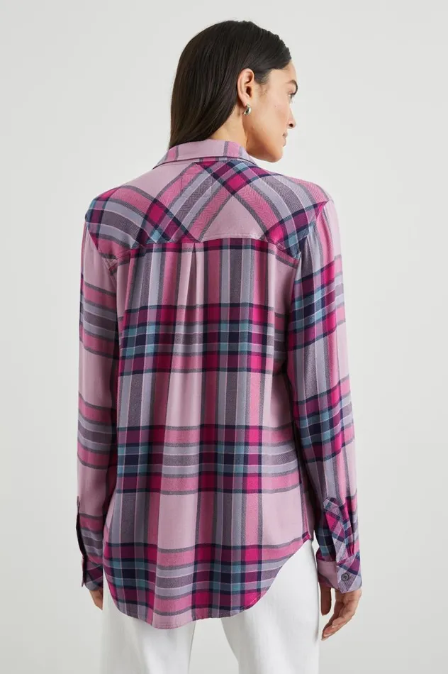 Rails Tops Women BREAST CANCER AWARENESS HUNTER SHIRT Navy Sea Magenta