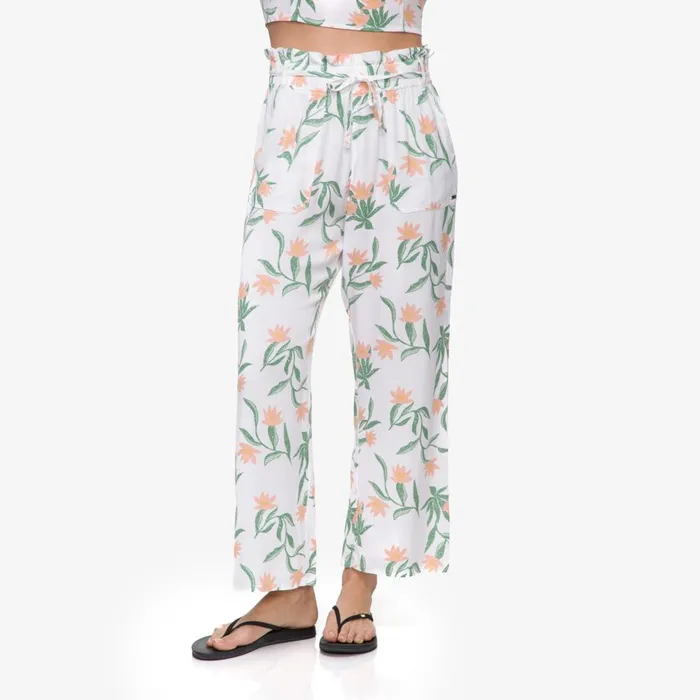 Reef Shorts Pants and Skirts Women Hope Paperbag Pant Bright White