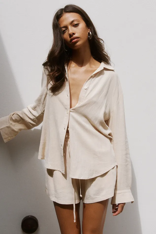 Runaway The Label Winter Sets Shop KIANA SHIRT 8211 SAND
