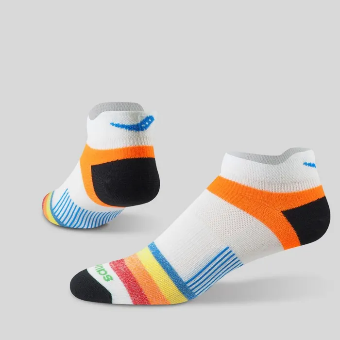 Saucony Accessories MenWomen Inferno Liteweight 3Pack Socks Rainbow