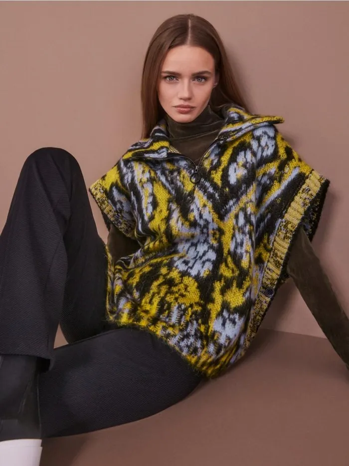 Shirts and Tops Damen Marc Cain Figurnahes TShirt Bright Terra