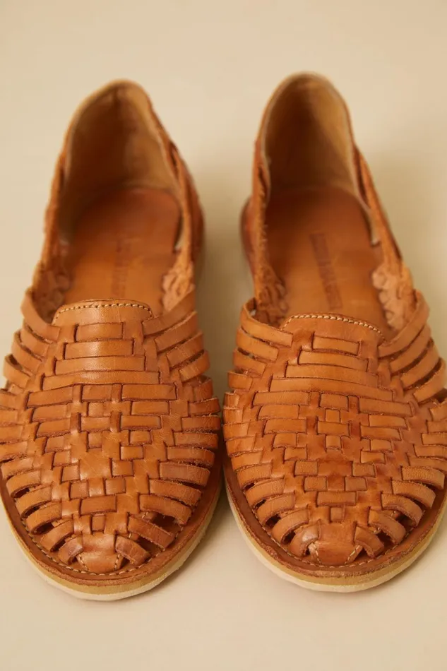 Shoes Women Leon and Harper Pachucca P22 Sandals Natural