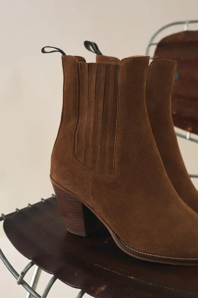 Shoes Women Leon and Harper Sylvie Suede Boots Camel