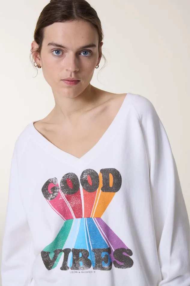 Sweatshirts Women Leon and Harper Shiva Vibes Sweatshirt White