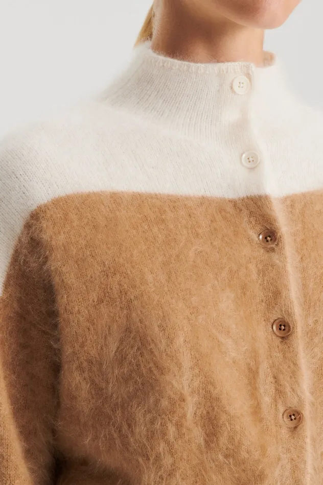 Tops CASHMERE BRUSHED CARDIGAN CAMELCREAM 8211 Scanlan Theodore Women Tops CASHMERE BRUSHED CARDIGAN CAMELCREAM 8211 Scanlan Theodore Women