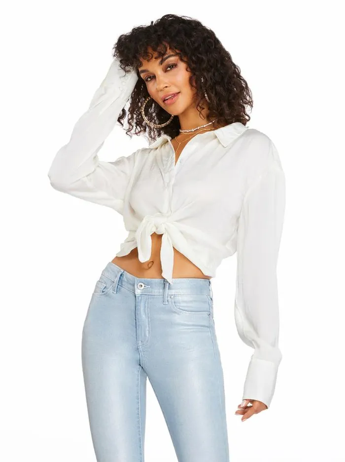 Tops Clothing Jessica Simpson Bodie Blouse In Gardenia