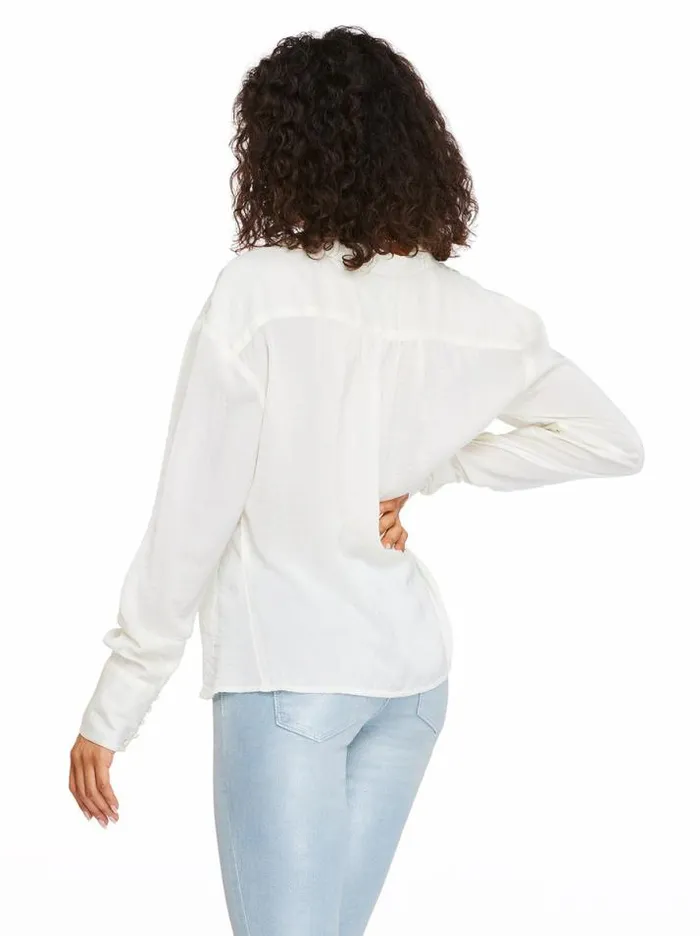 Tops Clothing Jessica Simpson Bodie Blouse In Gardenia