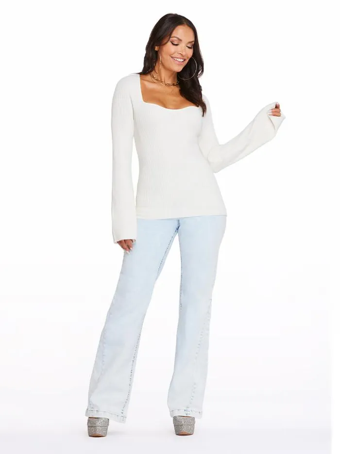 Tops Clothing Jessica Simpson Calisata Top In Infinity In Gardenia