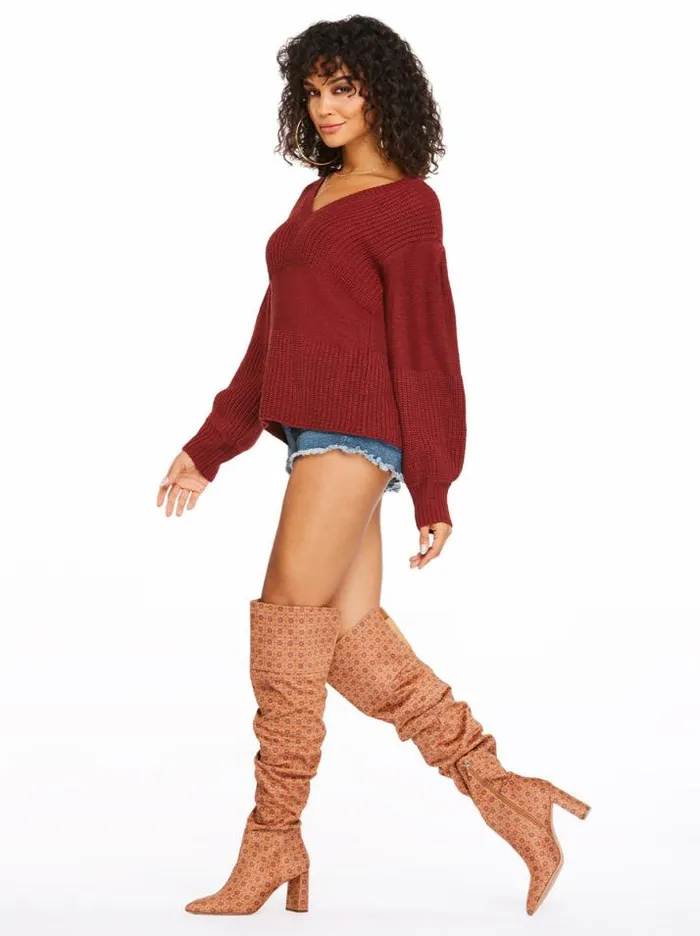 Tops Clothing Jessica Simpson Elmira Sweater In Russet Brown