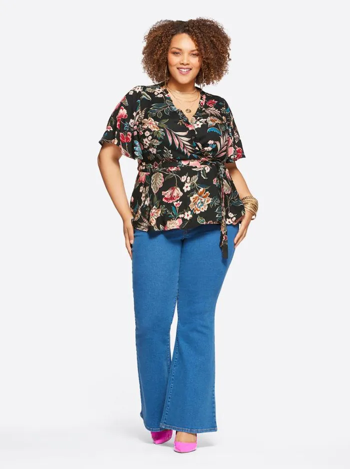 Tops Clothing Jessica Simpson Misha Top In Arcadian Blooms