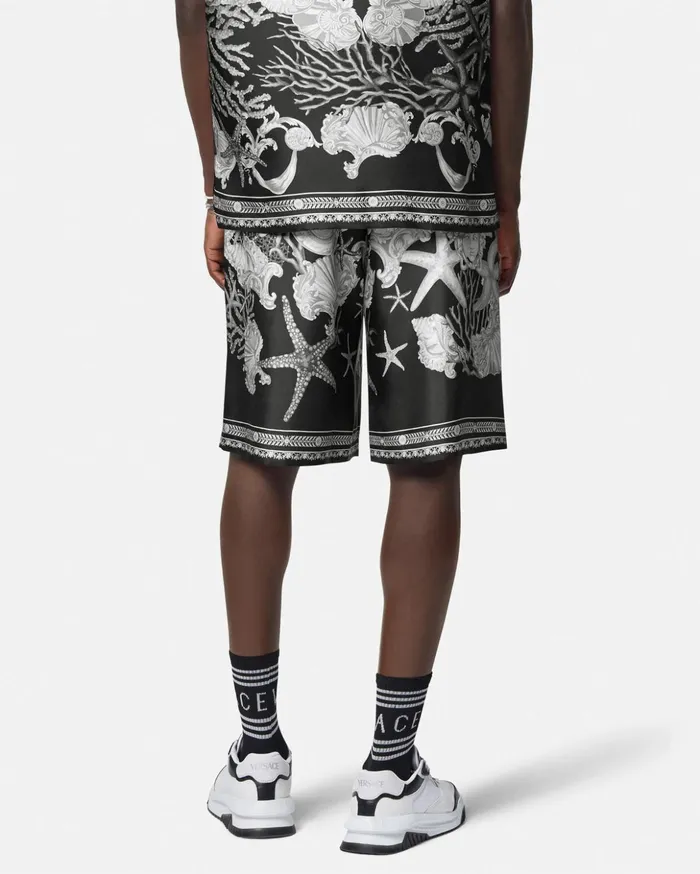 Versace Pants and Shorts Men Barocco Sea Silk Shorts Blackprint